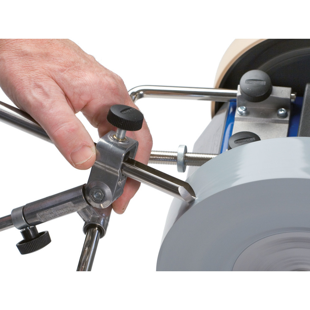 Schleifvorrichtung für Röhre und Klingen