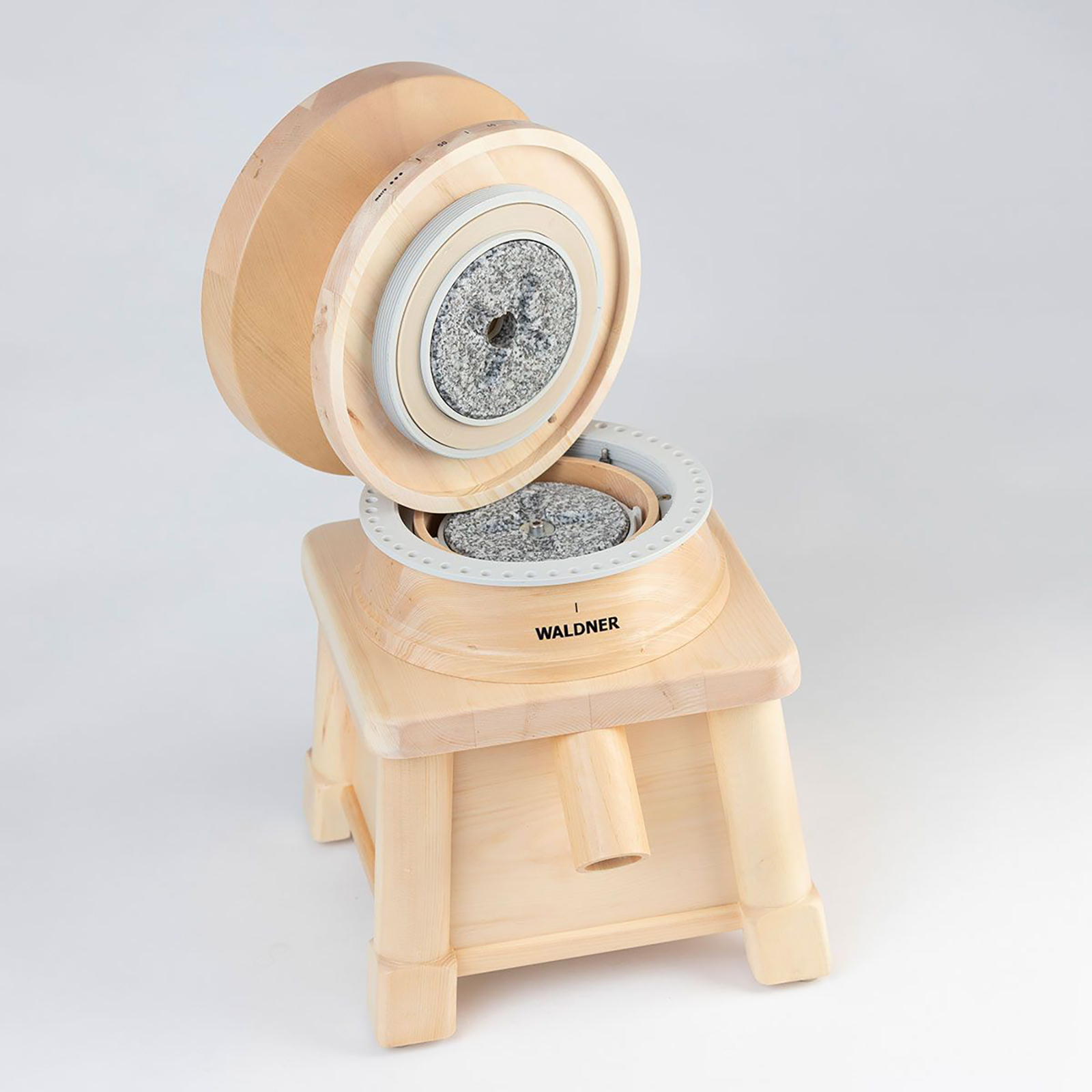 Getreidemühle Family Zirbe