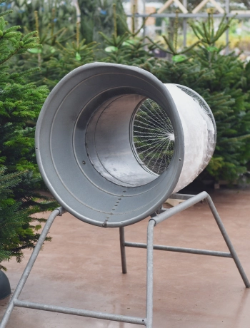 FAIE Weihnachtsbaum Trichter und Netze