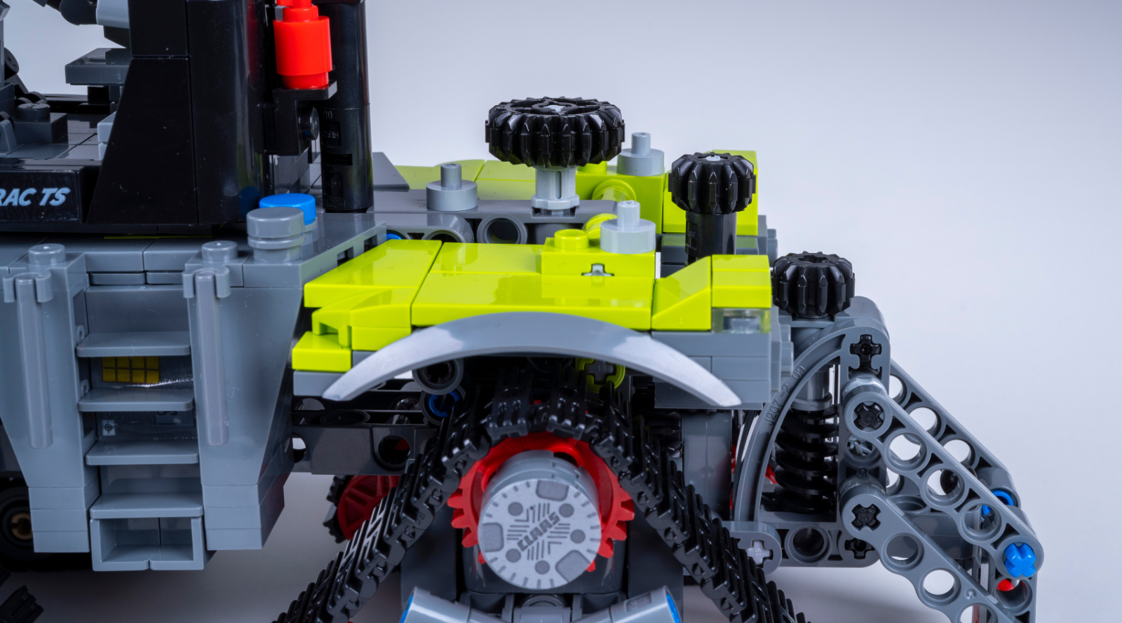 CaDA Claas Xerion 5000 Trac TS