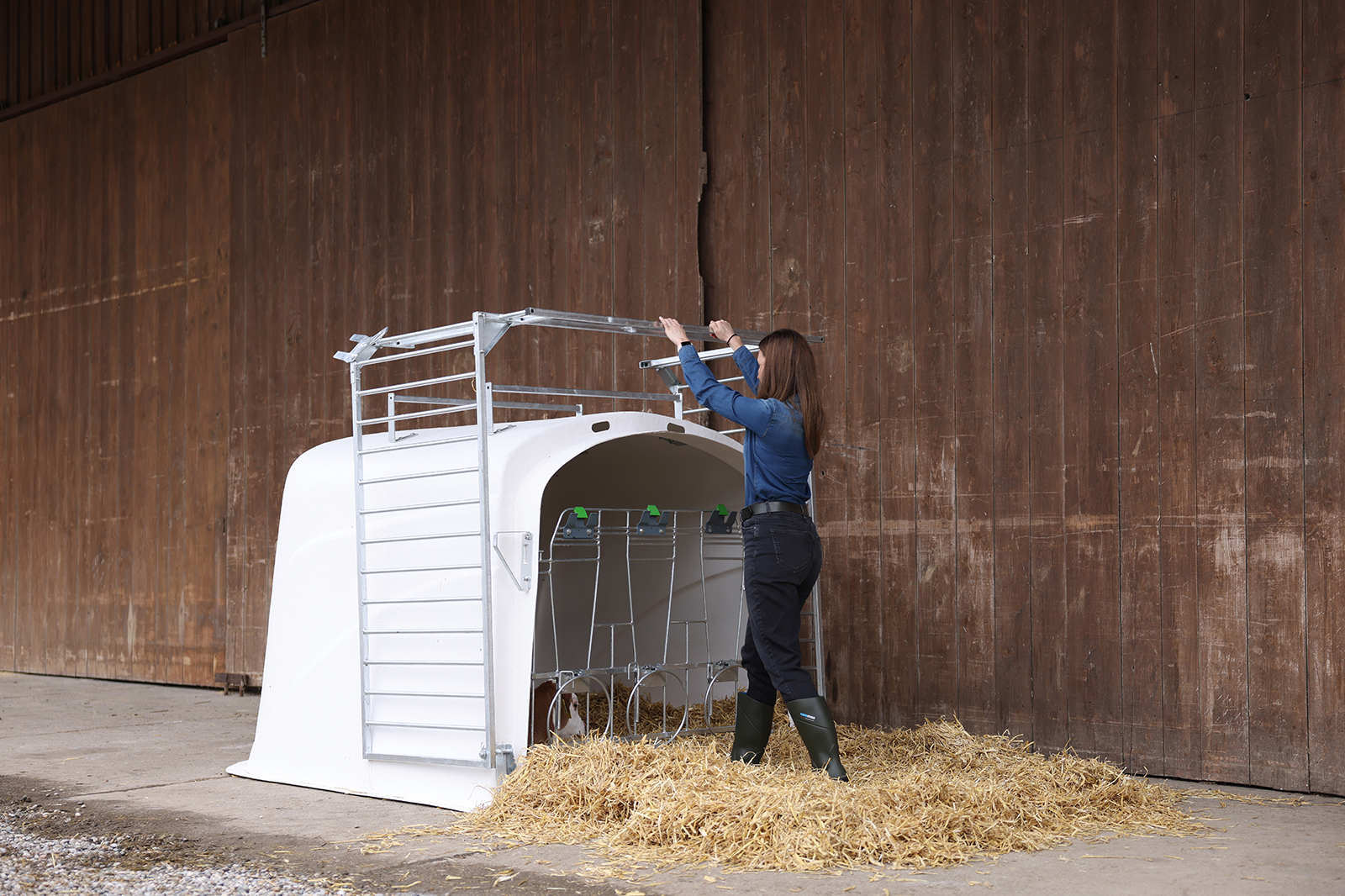 Kälberiglu CalfHouse Premium DUO, mit Zaun
