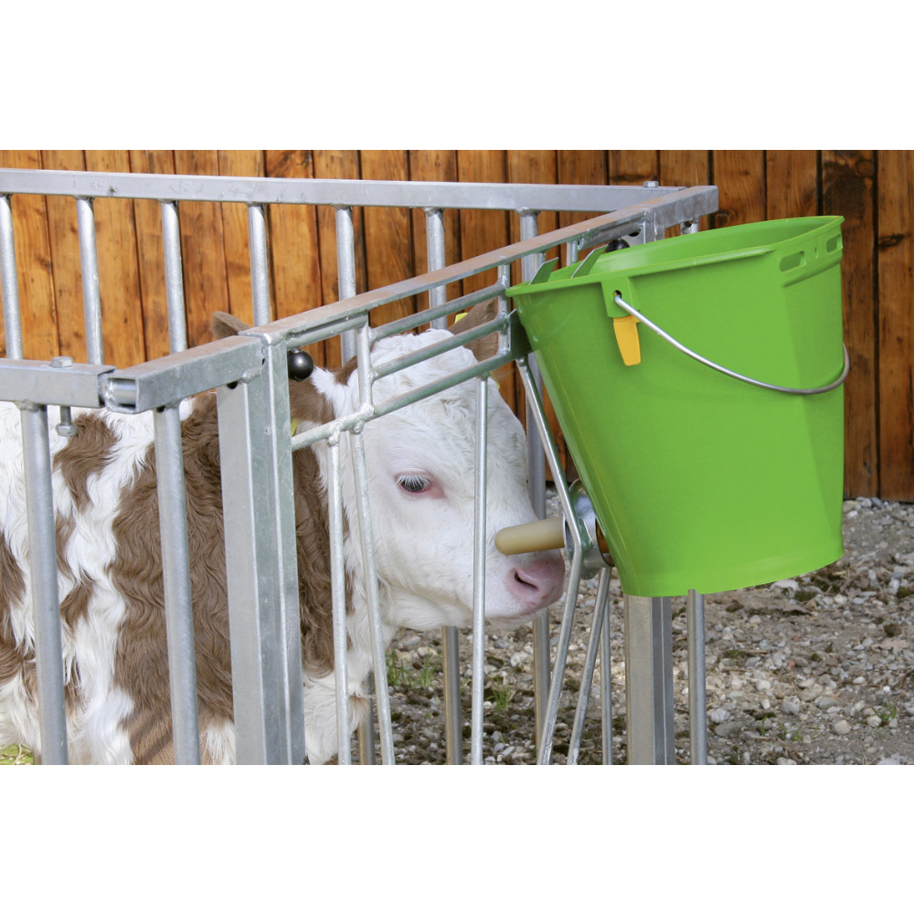 Tränkeeimer mit Hygieneventil und Sauger